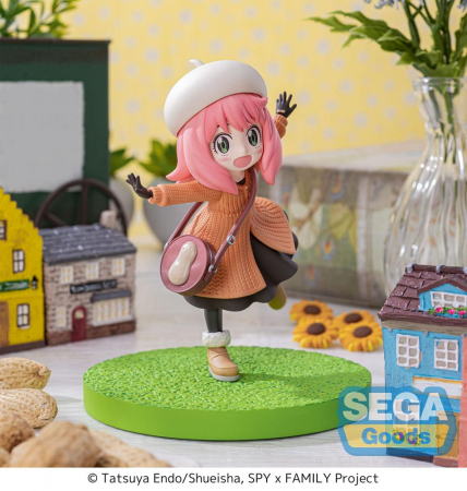 Spy x Family Luminasta PVC Statue Anya Forger Family Ooting (Sega)