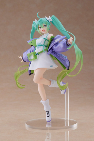 Hatsune Miku PVC Statue Fashion Figure Sporty (Taito Prize)