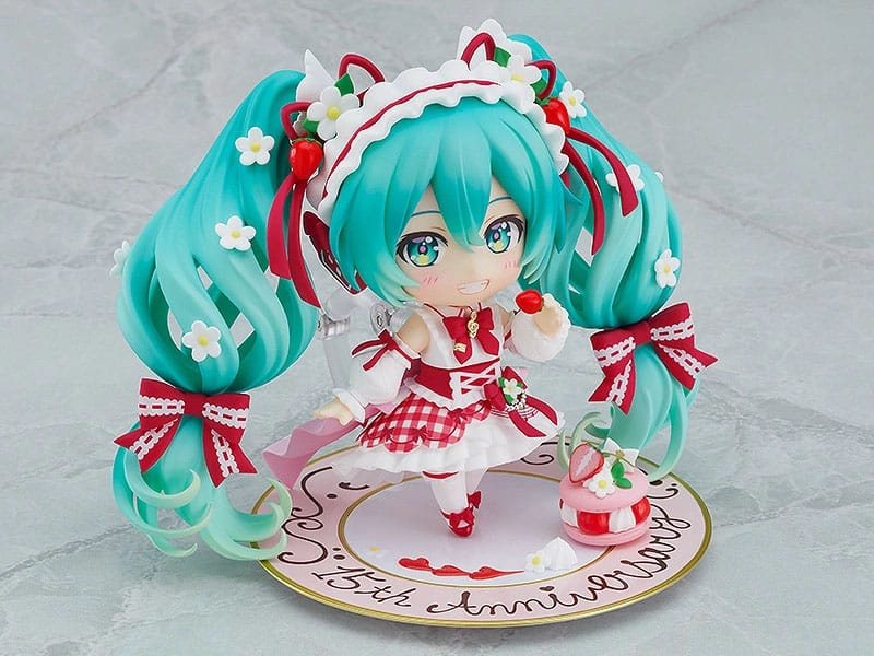 Character Vocal Series 01 Nendoroid Hatsune Miku 15th Anniversary Ver. Exclusive (Good Smile Company)