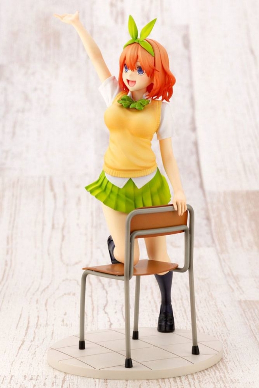 The Quintessential Quintuplets PVC Statue 1/8 Yotsuba Nakano Bonus Edition (Kotobukiya)
